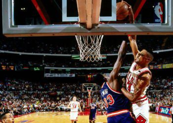 US Basketball Star’s Bullish Bitcoin Post Thrills Crypto Community