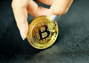 Trump’s Pro-Crypto PAC Gets  Million Bitcoin Donation From Billionaire Founders