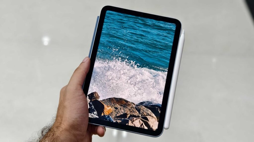8 reasons why I replaced my Kindle with an iPad Mini for reading ebooks