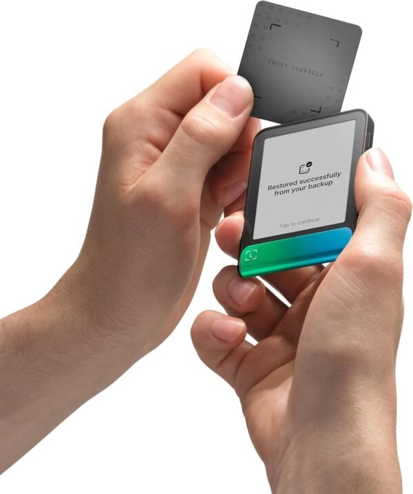 Ledger Flex - Now Including Ledger Recovery Key - Discover The World's Most intuitive Hardware Wallet, Enhanced with a Quick, Easy Backup Access (Oxidate Green) - Image 3