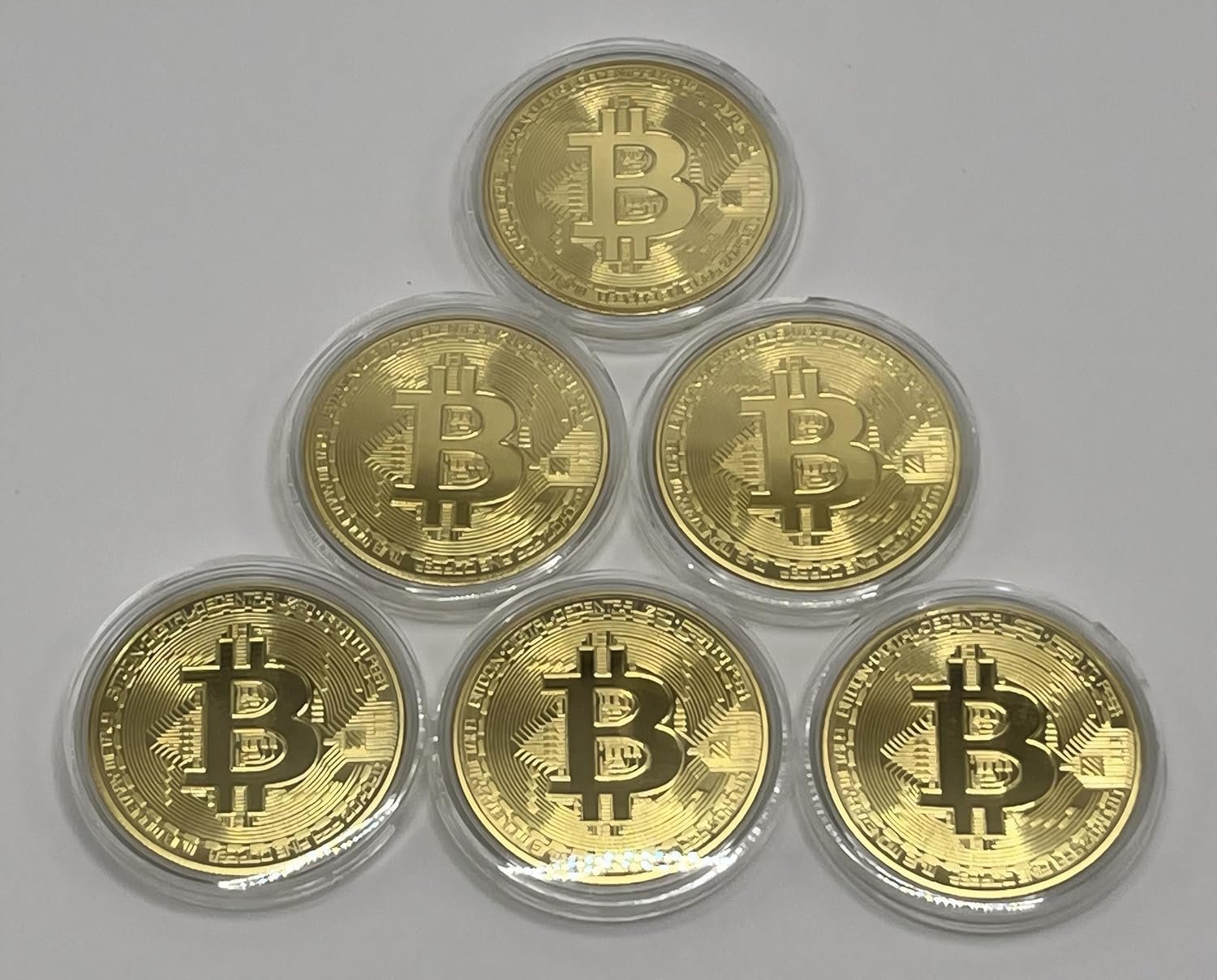 6PCS Gold Plated Bitcoin Coins - 40mm Diameter, 3mm Thickness Commemorative Physical BTC Cryptocurrency Collectible with Clear Protective Case, for Blockchain Enthusiasts 6 6PCS Gold Plated Bitcoin Coins - 40mm Diameter, 3mm Thickness Commemorative Physical BTC Cryptocurrency Collectible with Clear Protective Case, for Blockchain Enthusiasts - Image 6