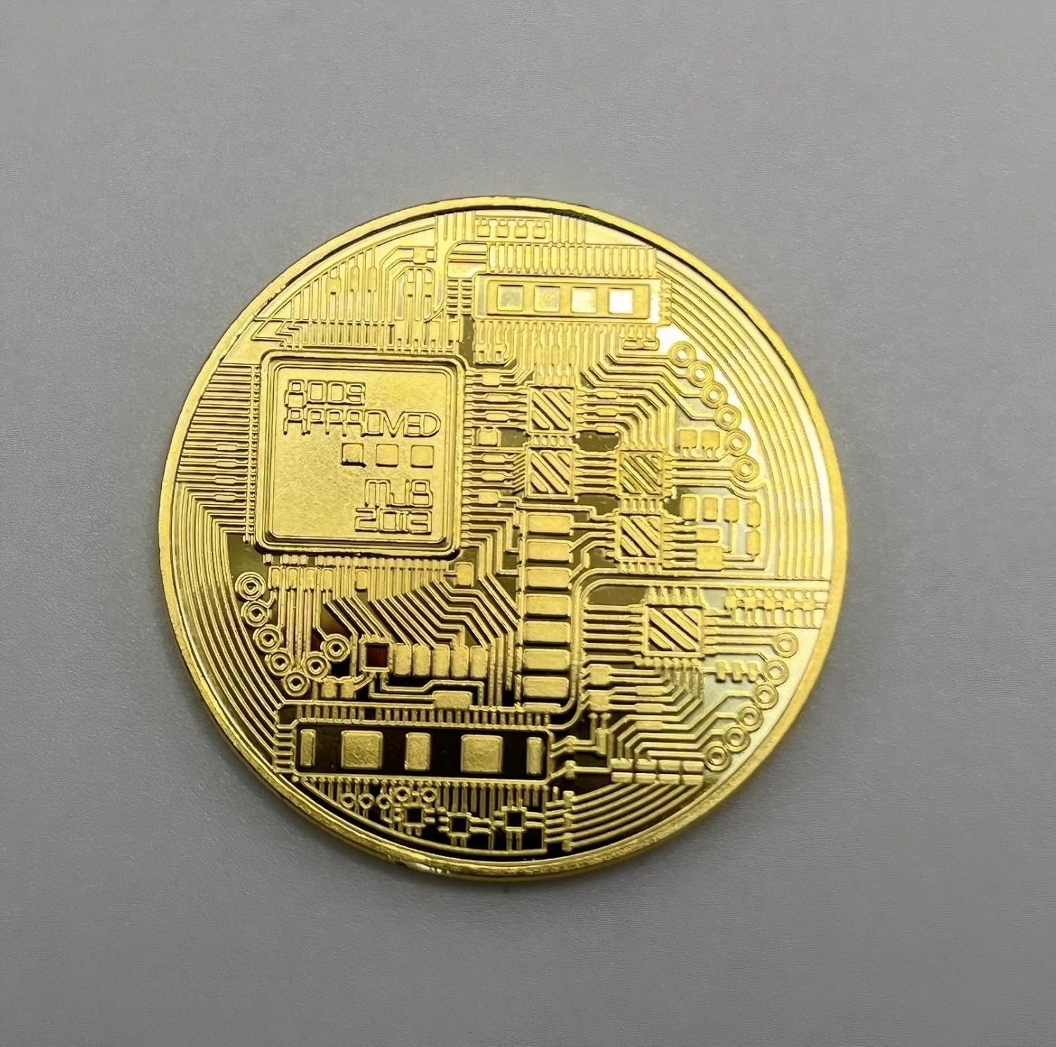 6PCS Gold Plated Bitcoin Coins - 40mm Diameter, 3mm Thickness Commemorative Physical BTC Cryptocurrency Collectible with Clear Protective Case, for Blockchain Enthusiasts 2 6PCS Gold Plated Bitcoin Coins - 40mm Diameter, 3mm Thickness Commemorative Physical BTC Cryptocurrency Collectible with Clear Protective Case, for Blockchain Enthusiasts - Image 2