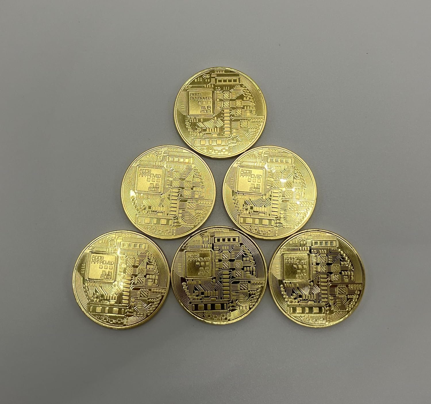 6PCS Gold Plated Bitcoin Coins - 40mm Diameter, 3mm Thickness Commemorative Physical BTC Cryptocurrency Collectible with Clear Protective Case, for Blockchain Enthusiasts 9 6PCS Gold Plated Bitcoin Coins - 40mm Diameter, 3mm Thickness Commemorative Physical BTC Cryptocurrency Collectible with Clear Protective Case, for Blockchain Enthusiasts - Image 9