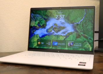 This ultraportable Windows laptop gives my favorite ThinkPad model a run for its money