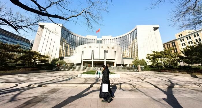 Chinese tech giants pause stablecoin plans after Beijing steps in Chinese tech giants pause stablecoin plans after Beijing steps in