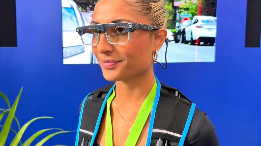Your Amazon driver may start showing up with smart glasses on – why that’s a good thing Your Amazon driver may start showing up with smart glasses on – why that’s a good thing