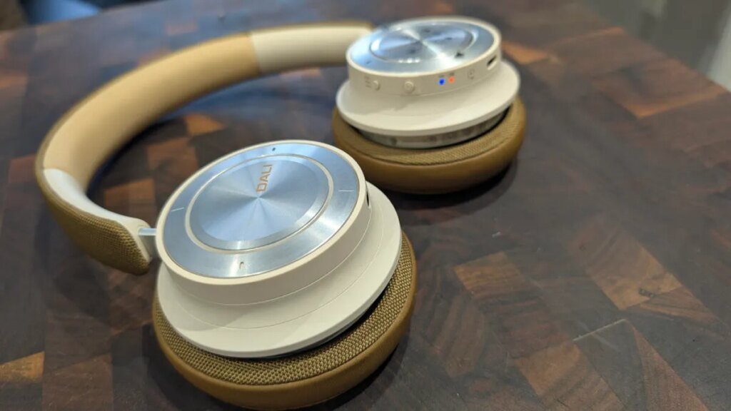 I’ve yet to find a pair of headphones that sound better than these – but there’s a catch