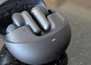 I struggled to find earbuds that stay put, but this pair seals the deal