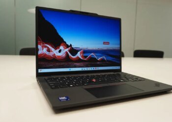 One of the lightest Lenovo ThinkPads I've tested has no business lasting this long per charge