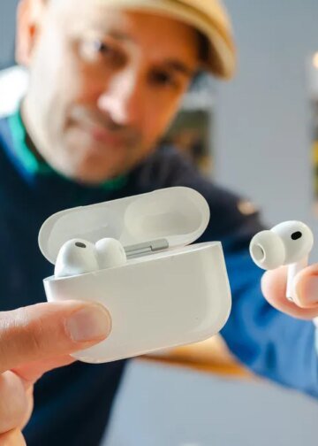 Home 1 Apple AirPods Pro 3 review: I didn't think earbuds could pull off immersive ANC like this