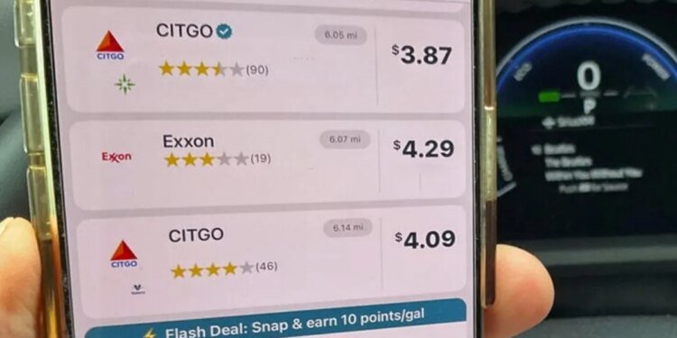 How I beat the gas average in 2026: These 5 apps show you the cheapest station nearby How I beat the gas average in 2026: These 5 apps show you the cheapest station nearby