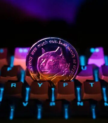 Dogecoin Mirrors Previous Mega Bull Trend — Is Another Parabolic Rally Next?