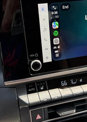 I tested ChatGPT and Perplexity AI as my CarPlay voice assistants – both made Siri look bad