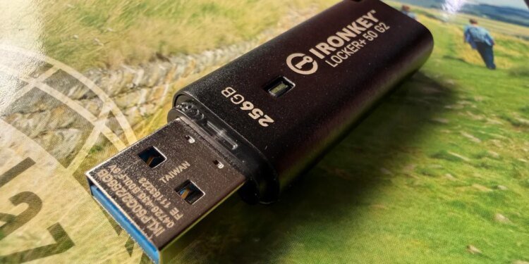 Can hackers break encrypted USB drives? I tried to find out