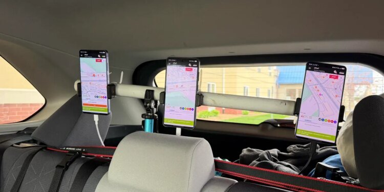 I measured 5G signals of AT&T, T-Mobile, and Verizon in a small town – here’s what the data says